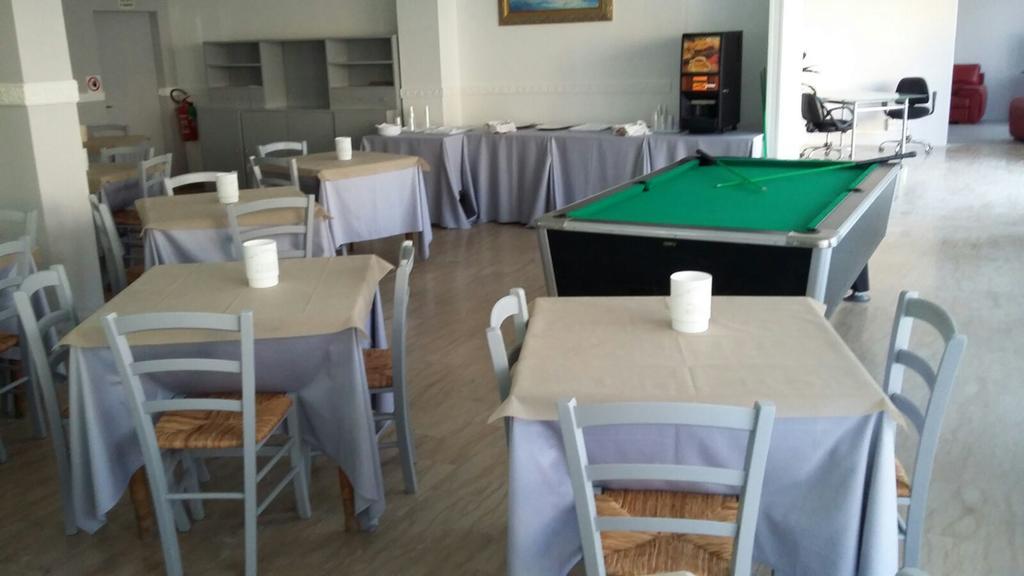 Hotel Ancora チェゼナーティコ エクステリア 写真
